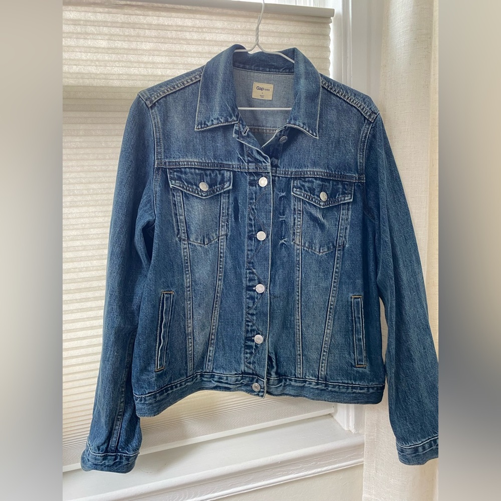 Gap Women’s Jean Jacket
